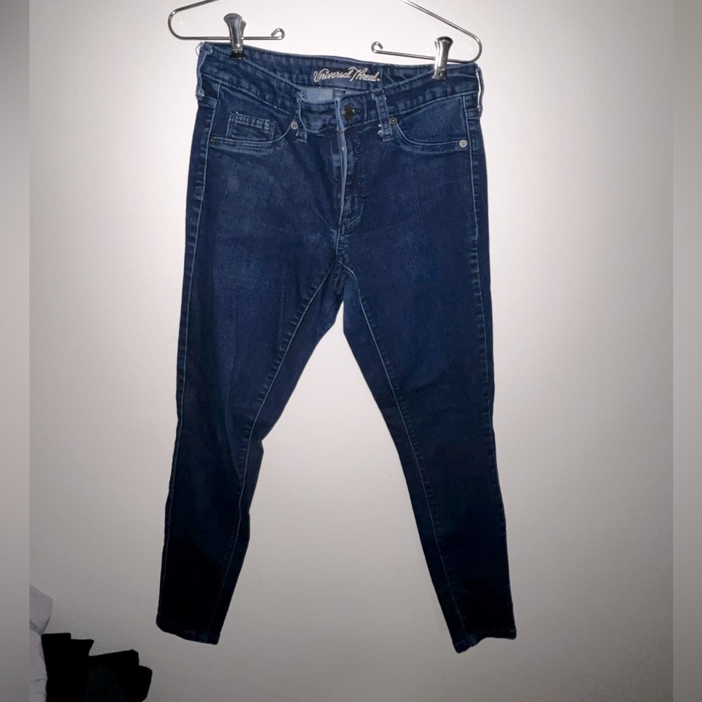 Dark wash skinny jeans